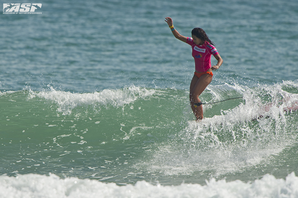 women's longboard champion