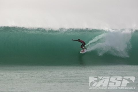 Kolohe Andino Wins the ASP 6-Star SuperSurf Internacional in Brazil - Surf  Guru Surf News